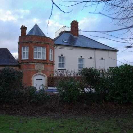 Wat kost een dakkapel en waar moet je rekening mee houden als je meer ruimte wilt in jouw woning