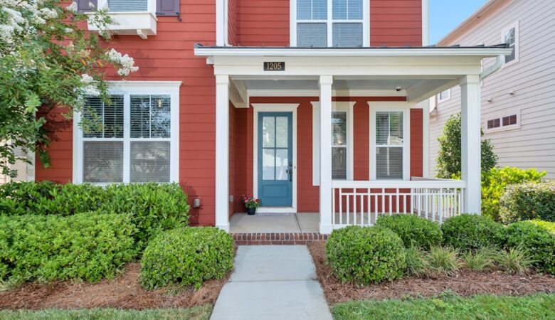 Kjeld Nuis en Joy Beune wonen samen in Heerenveen