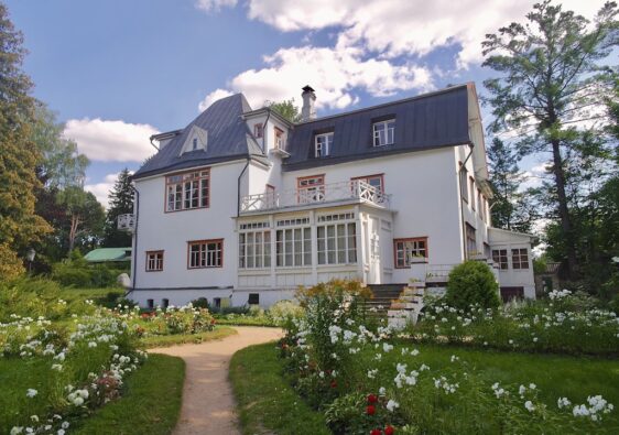 Het thuis van Caroline van der Plas: leven en werken in Deventer